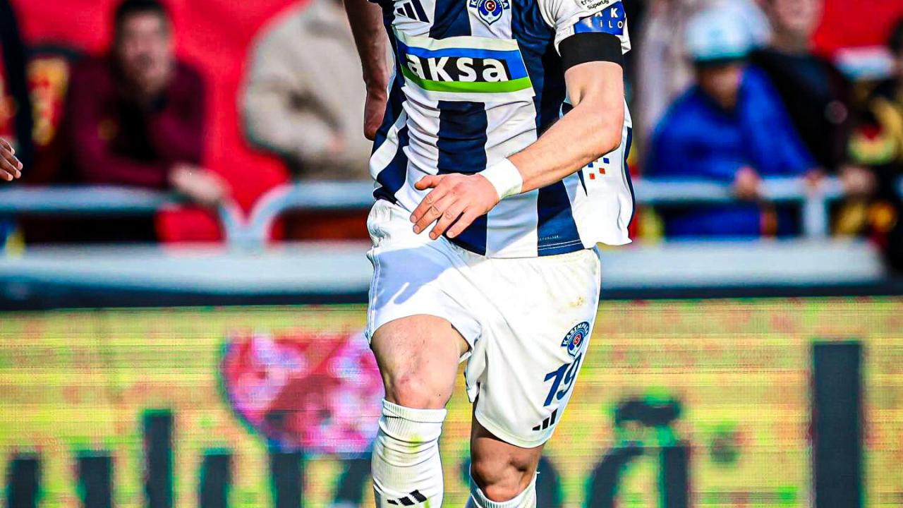 14 maçta 10 gol atan Benedyczak Süper Lig’de kalıyor! Kulübü ikna oldu Haber gorseli